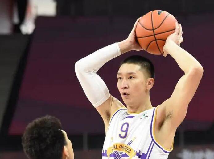 
                    球衣退役！中国魔术师正式告别 NBA+CBA双冠国内唯一                
                 
    