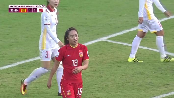 中国女足1-0领先越南女足！张馨接长传一脚低射破门_永川国际女足_茶山_vs