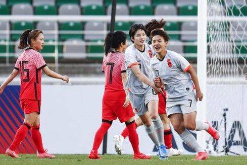 足球报：FIFA有意2026年创办女足世俱杯，因凡蒂诺希望中国申办_国际足联_合作_未来